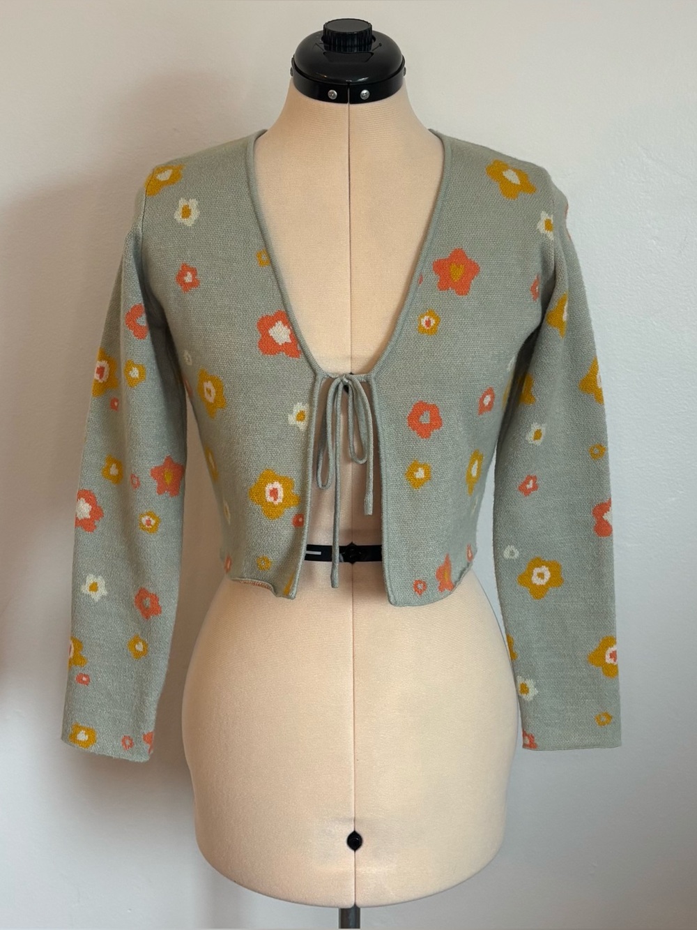 Princess Polly As Seen On TV Green Retro Floral Long Sleeve Tie Sweater Top, M/L